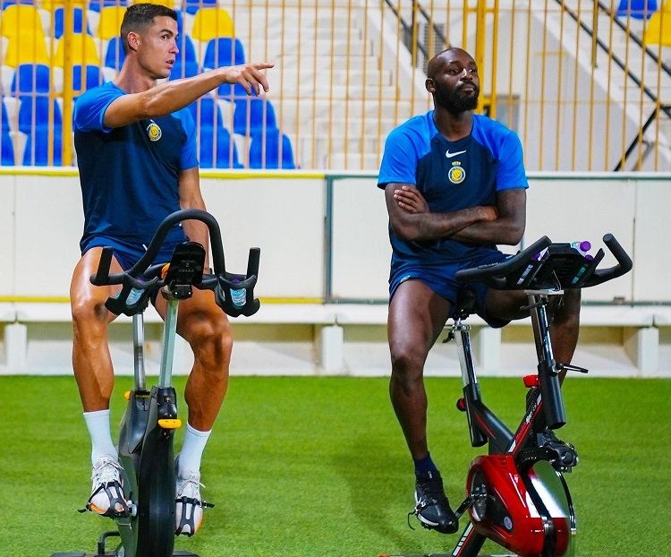 ronaldo-bike3131.jpg